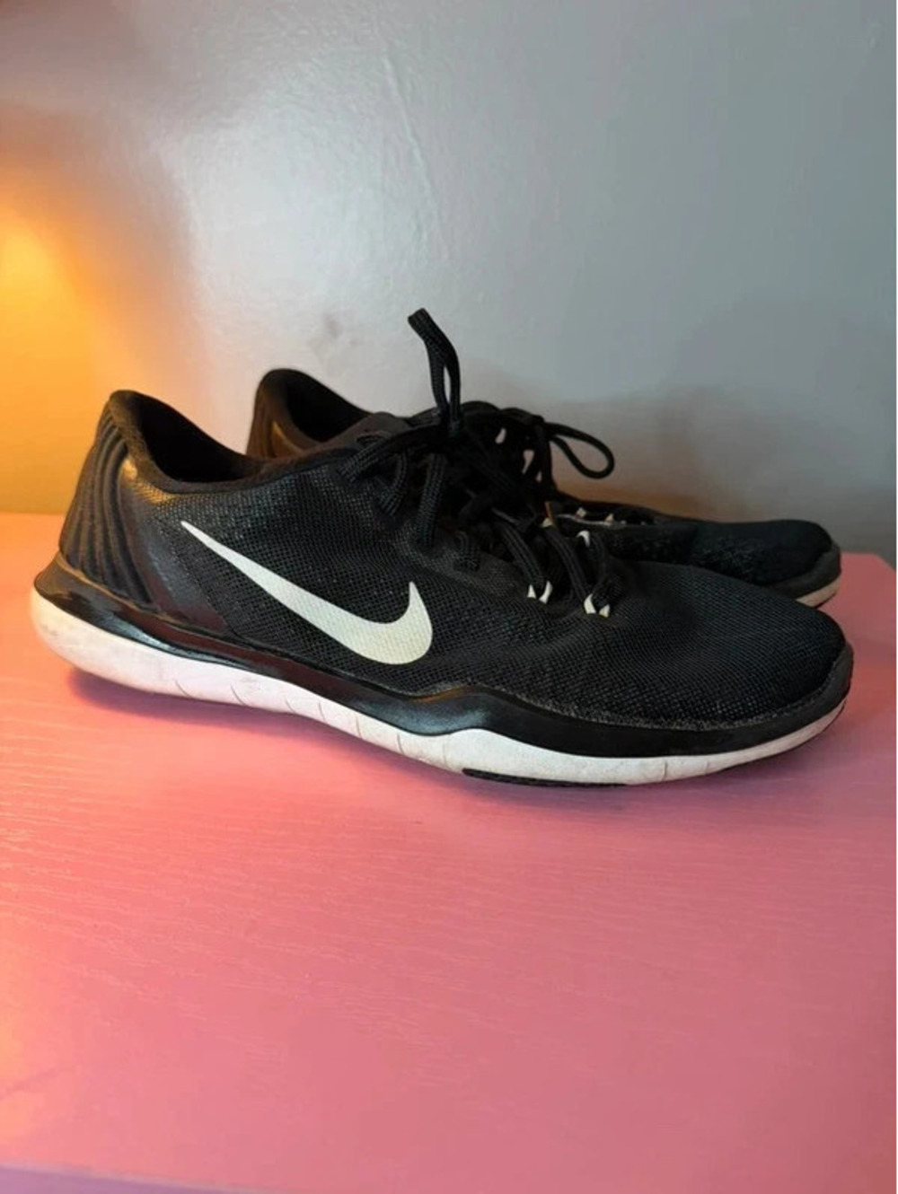 Nike Flex Supreme TR 5 men’s Black White Training Shoes Size 11